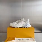 Louis Vuitton LV Runner Tatic Sneaker Size 40-46 - Image 5