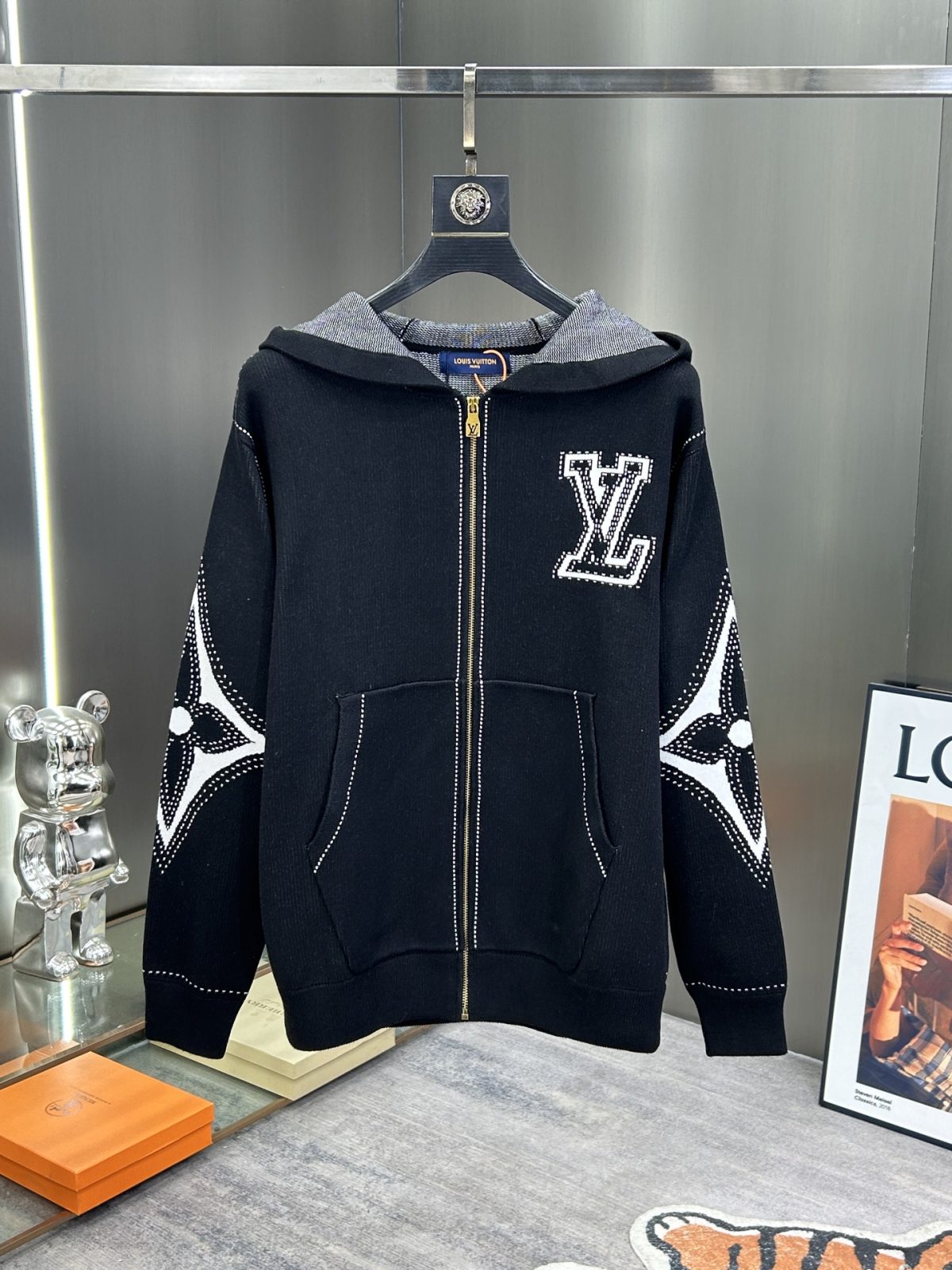 Louis Vuitton Unisex Jacket Size S-XL - Image 1