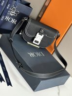 Dior Oblique Men Shoulder Bags Size 19.5*13*4.3cm - Image 3