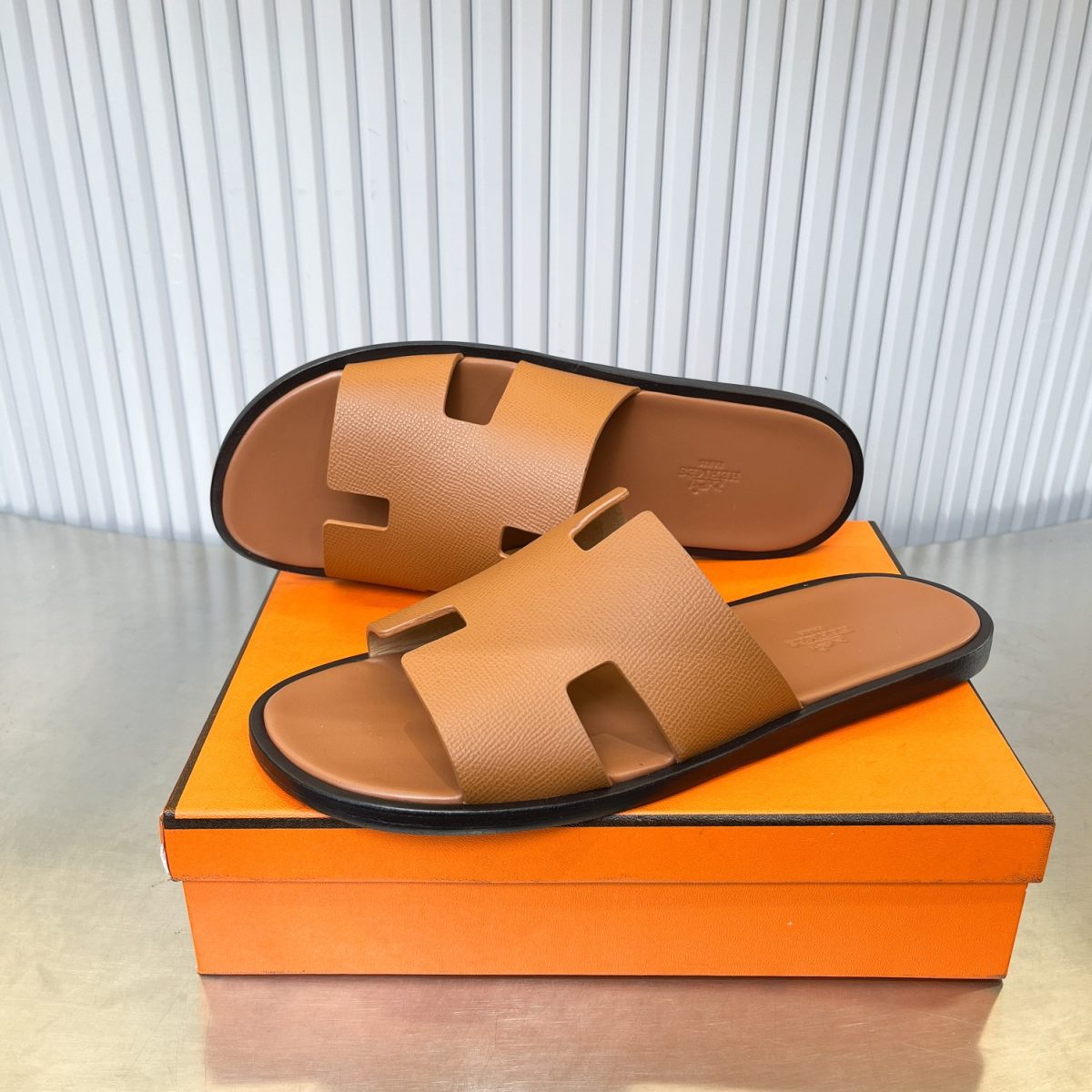 Hermes lzmir Sandals Size 40-45 - Image 3