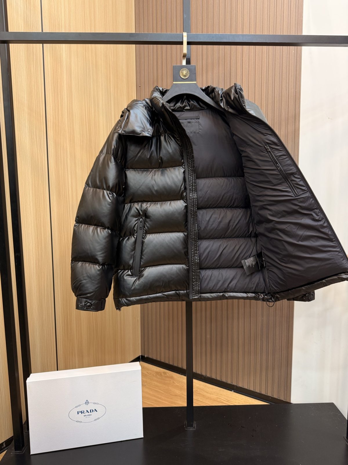 Prada Unisex Winter Jacket Size 48-56 - Image 7
