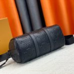 Louis Vuitton Keepall Bandoulière 25 Bags for Men - Image 9