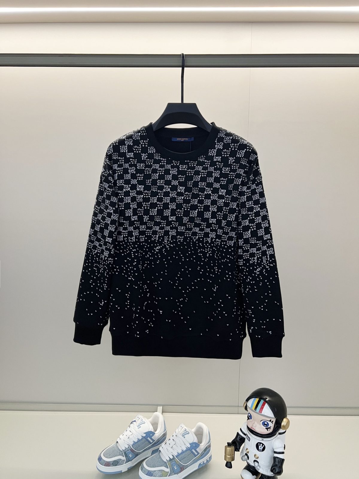 Louis Vuitton New Unisex Sweatshirt Size XS-L - Image 1