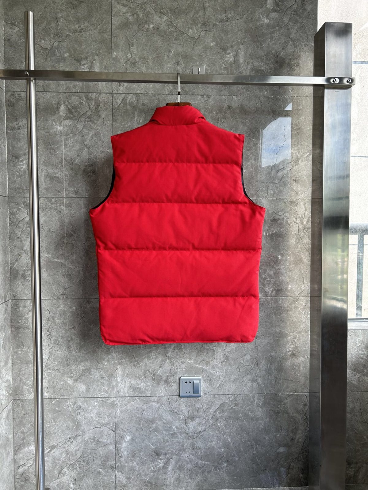 Canada Goose E20 Freestyle Vest-WD Men Winter Vest Size S-XXL - Image 2