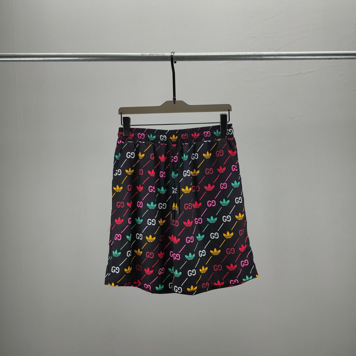 Gucci Sommeranzug Size M-XXXL - Image 3