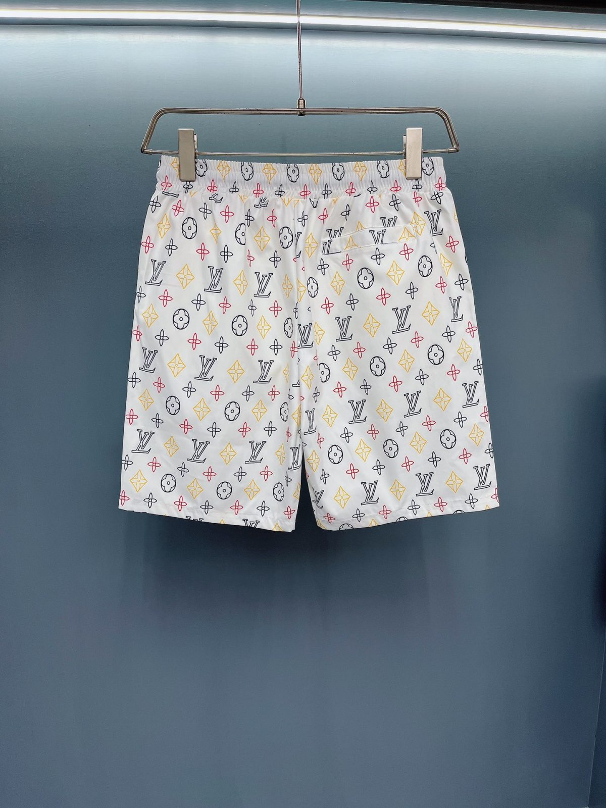 Louis Vuitton Beach Pants Size M-XXXL - Image 8