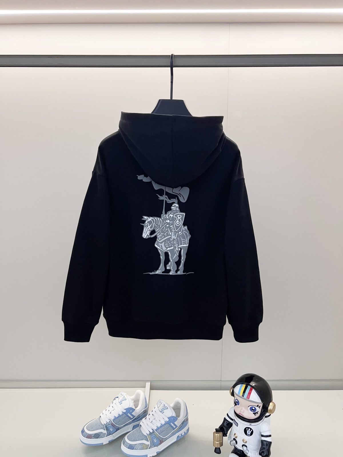 Burberry Unisex Sweatshirt Size S-XL - Image 9