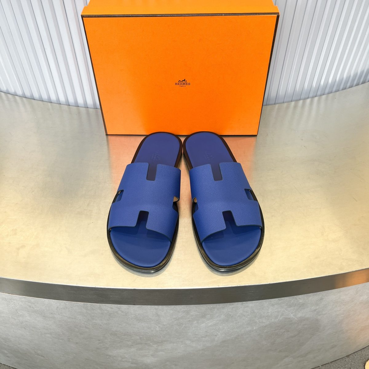 Hermes lzmir Sandals Size 40-45 - Image 2