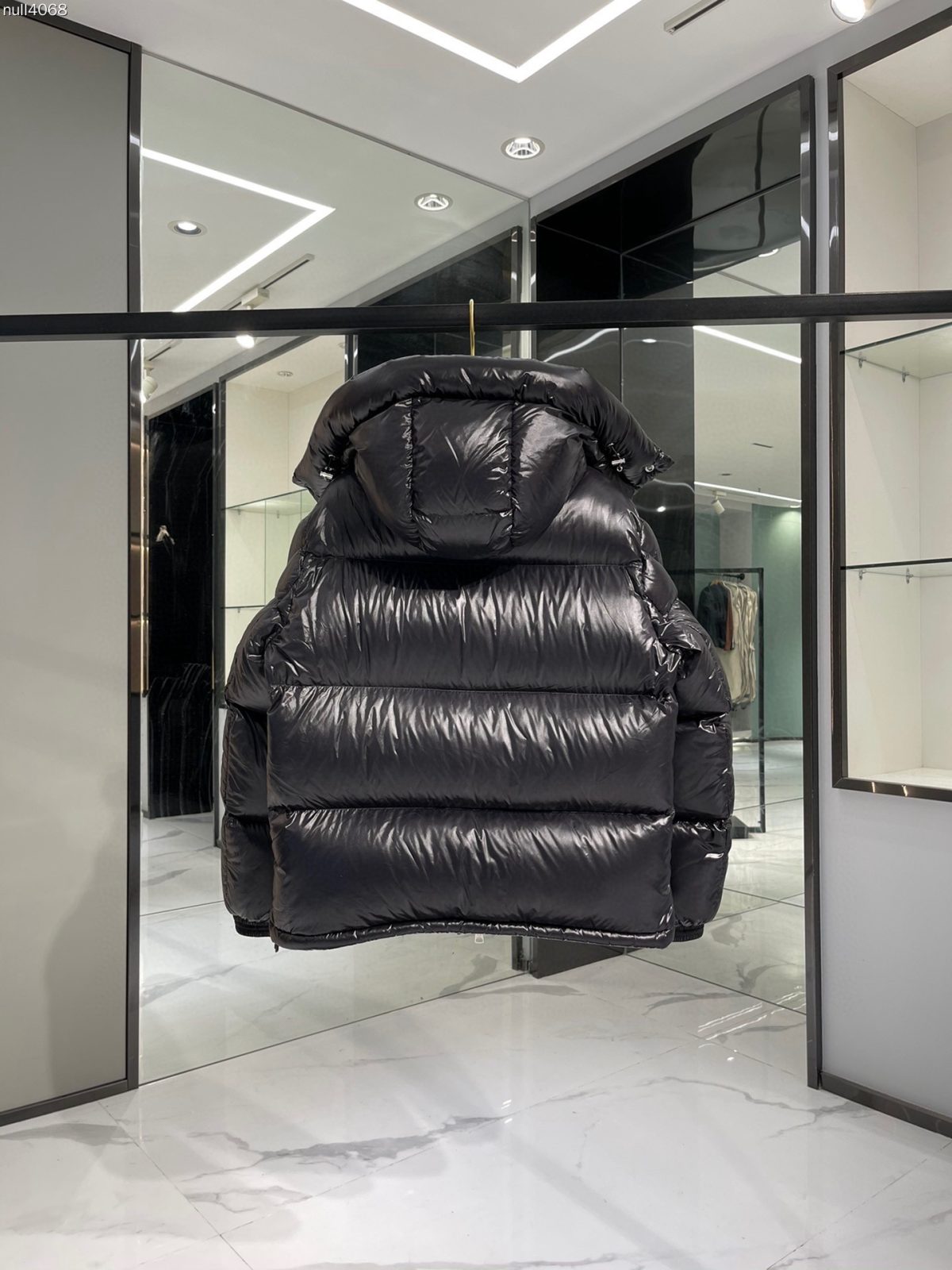 Moncler Classics Winter Jacket Size S-2XL - Image 2