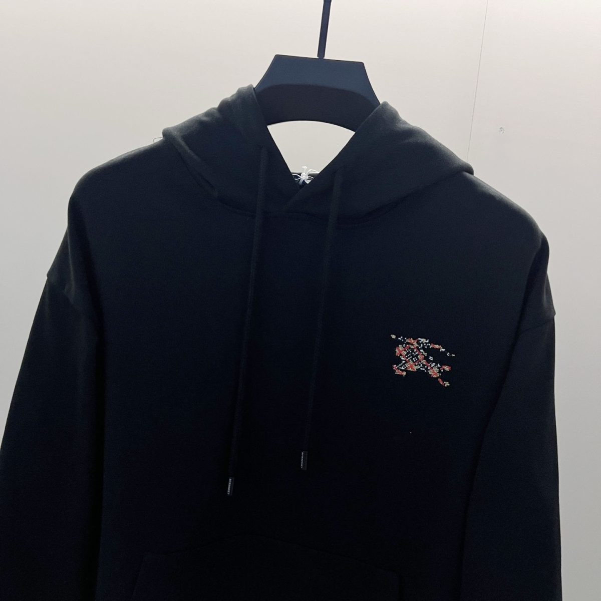 Burberry Unisex Sweatshirt Size S-XL - Image 10