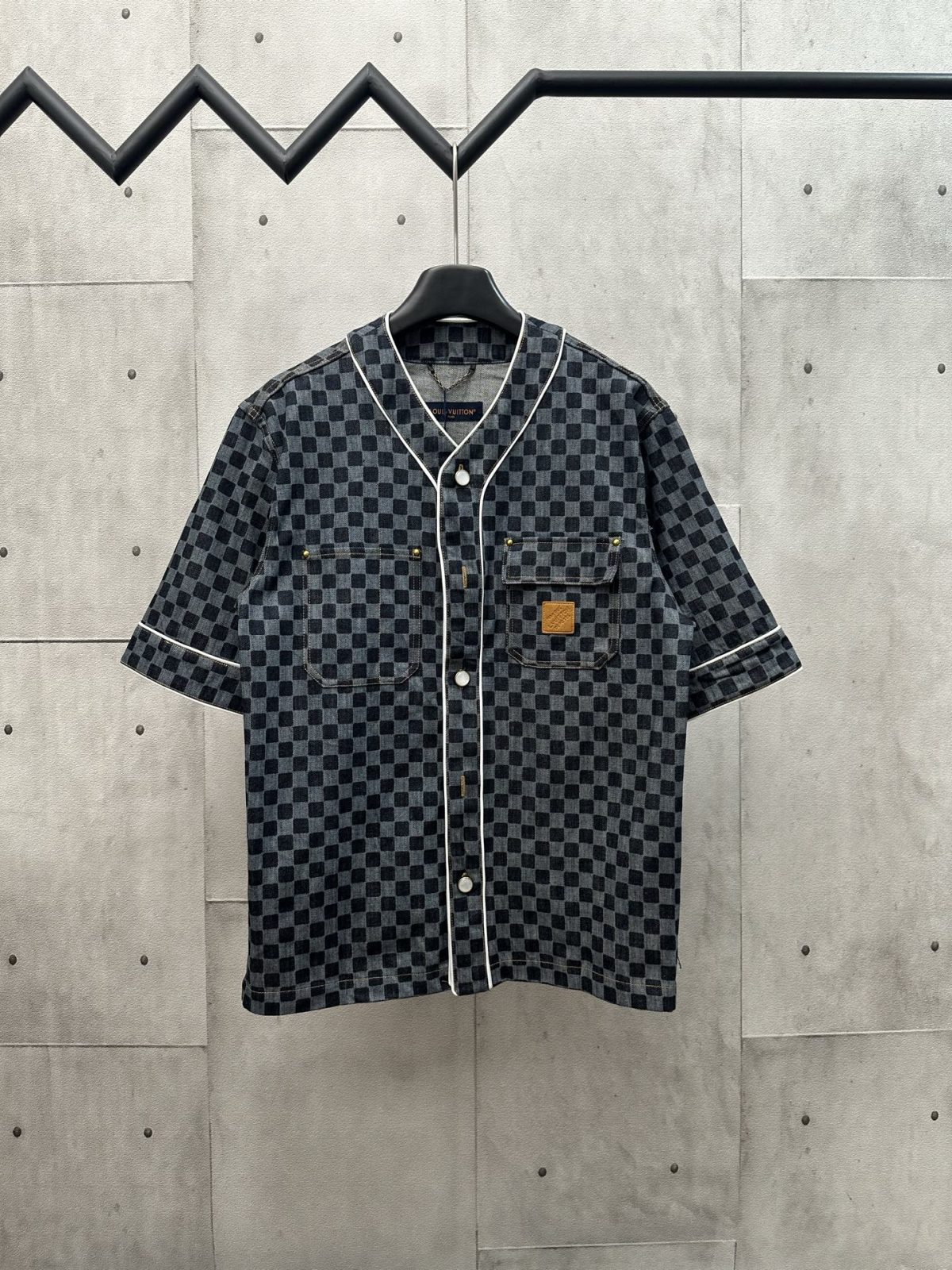 Louis Vuitton Unisex Jacket Size S-XL - Image 1