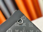 Louis Vuitton M62291 Pochette apollo Clutch Bags Size 34*25*2cm - Image 5