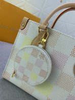 Louis Vuitton M46373 OnTheGo Shoulder Bags Size 25*19*11cm - Image 5