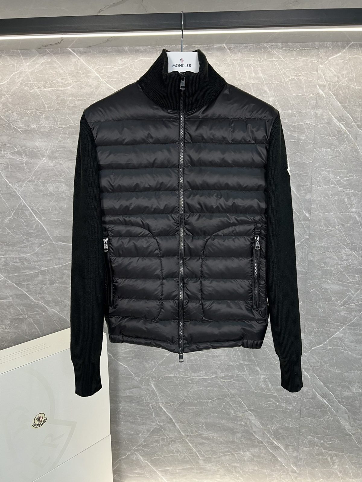 Moncler Down Jacket Size M-XXXL - Image 9