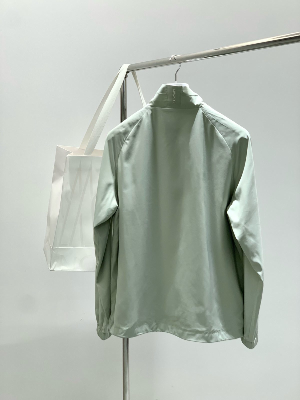 Moncler Unisex Jacket Size M-XXXL - Image 2