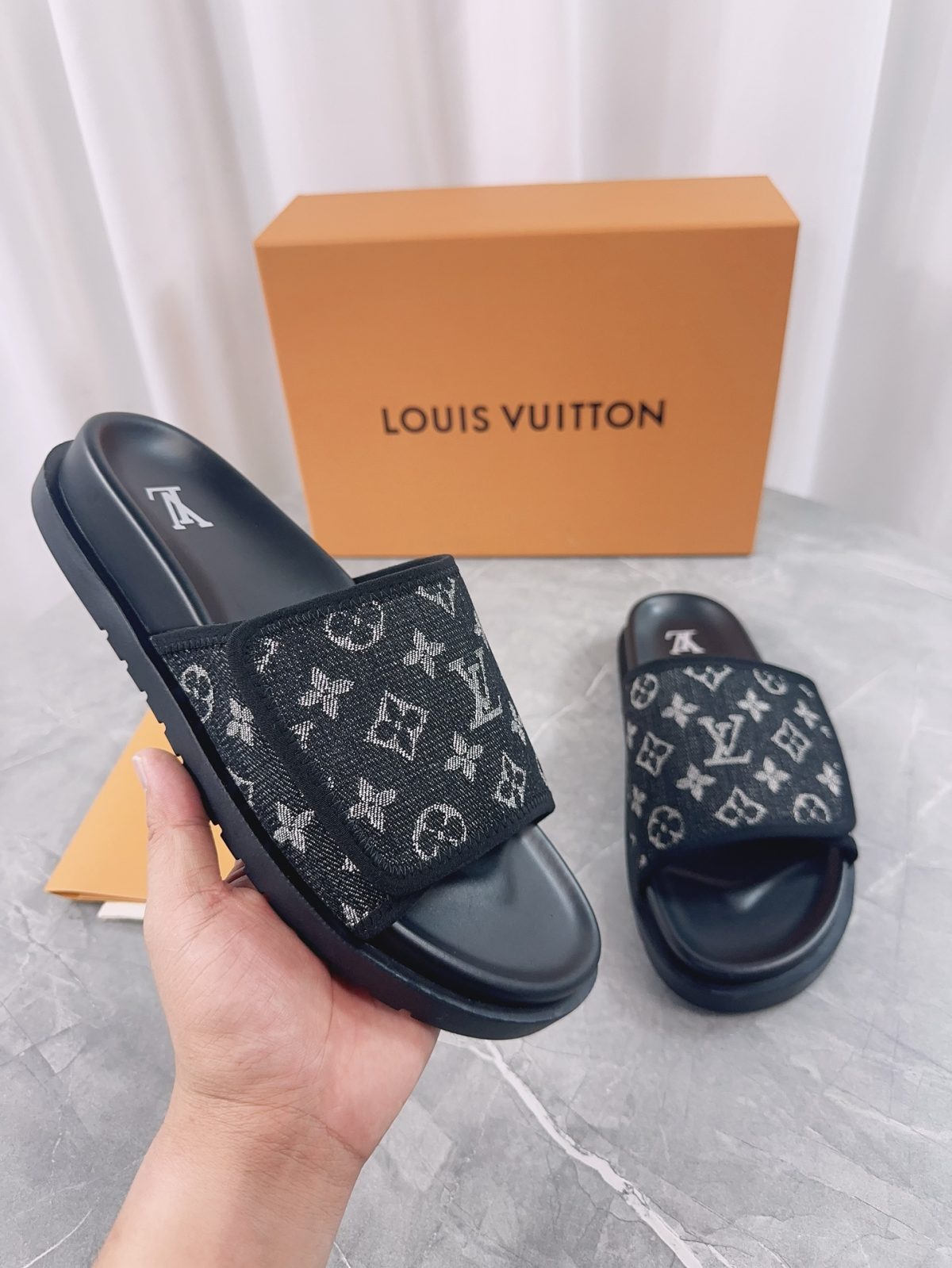 Louis Vuitton 2024ss Slippers Size 36-45 - Image 9