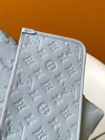 Louis Vuitton M46673 CarryAll Women Bags Size 29*24*12cm - Image 7