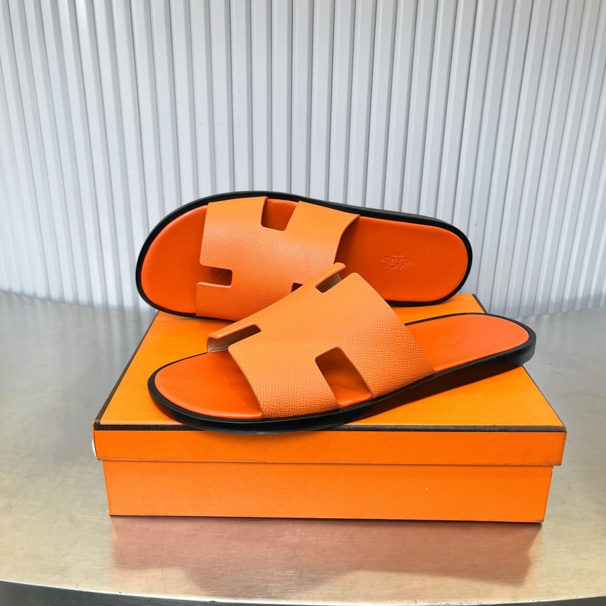 Hermes lzmir Sandals Size 40-45 - Image 3