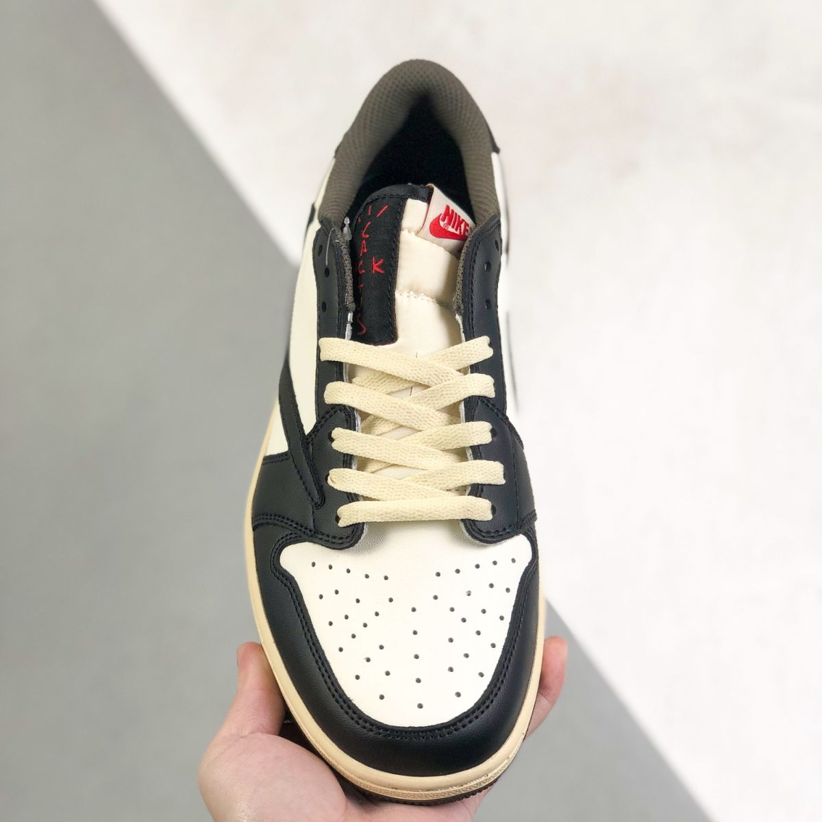 Nike Air Jordan 1 x Travis Scott Low Top Sneaker Shoes Gr. 36-46 - Image 2