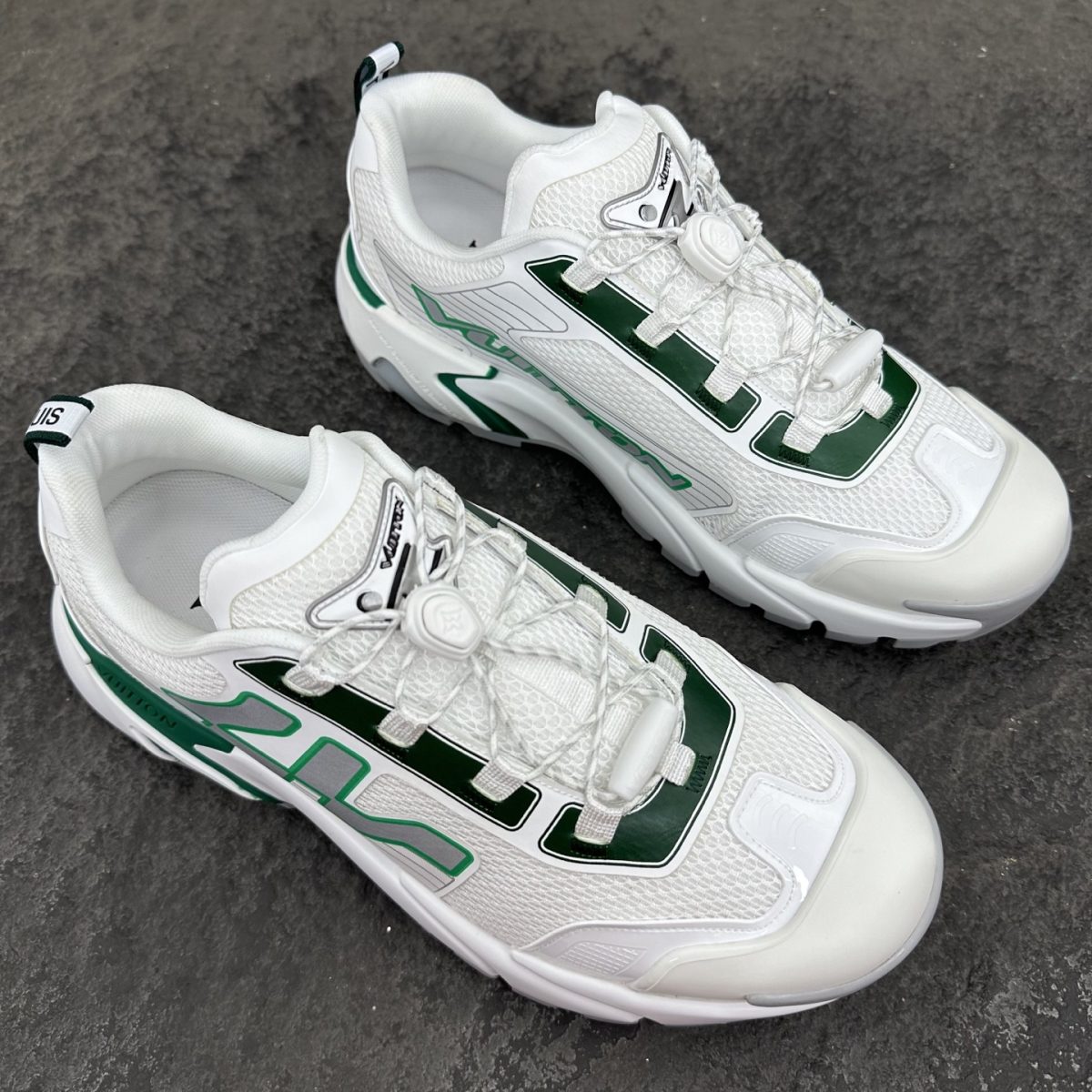 Louis Vuitton LV Runner Tatic Sneaker Size 38-46 - Image 2