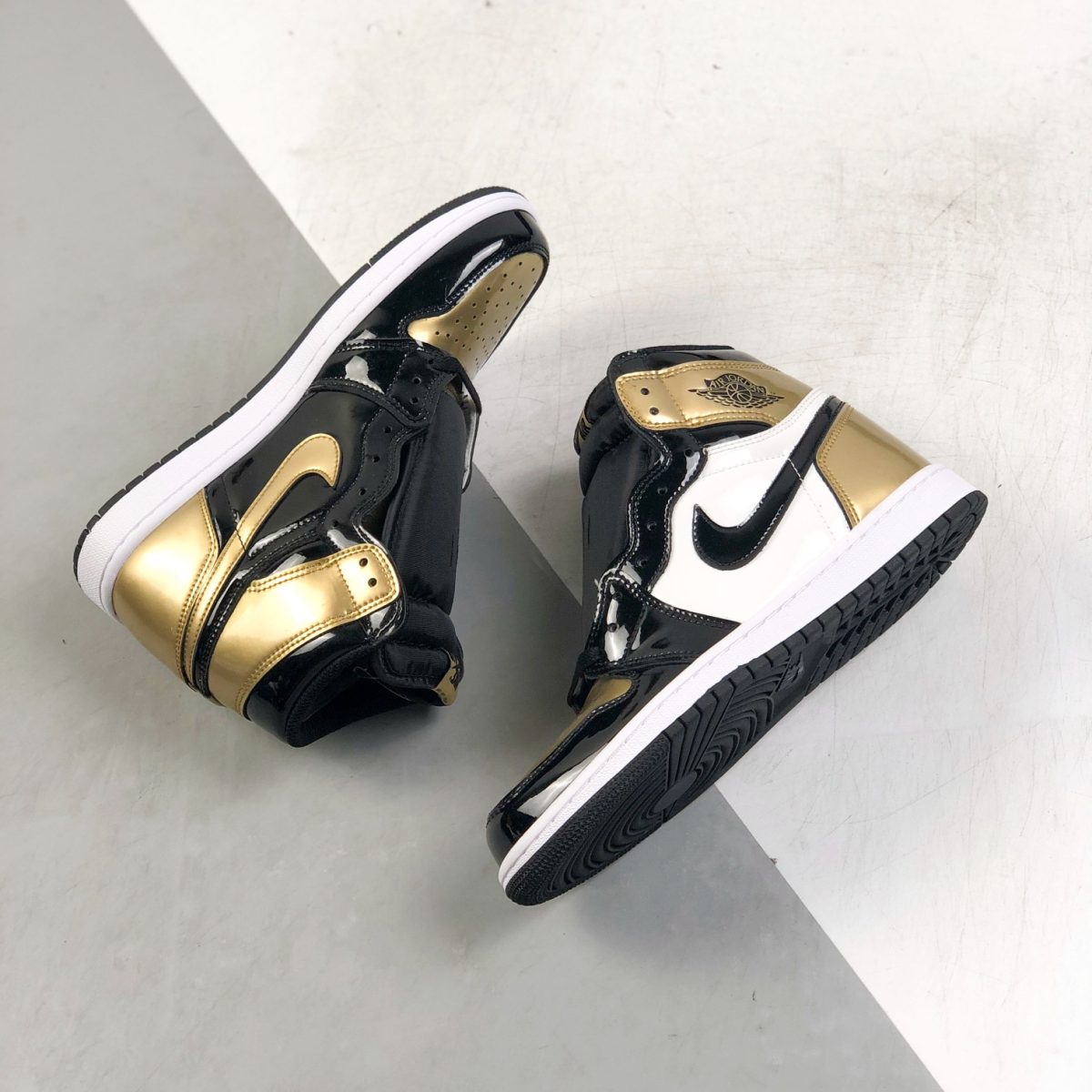Nike Air Jordan 1 High Top Sneakers Shoes Gr. 36-46 - Image 5