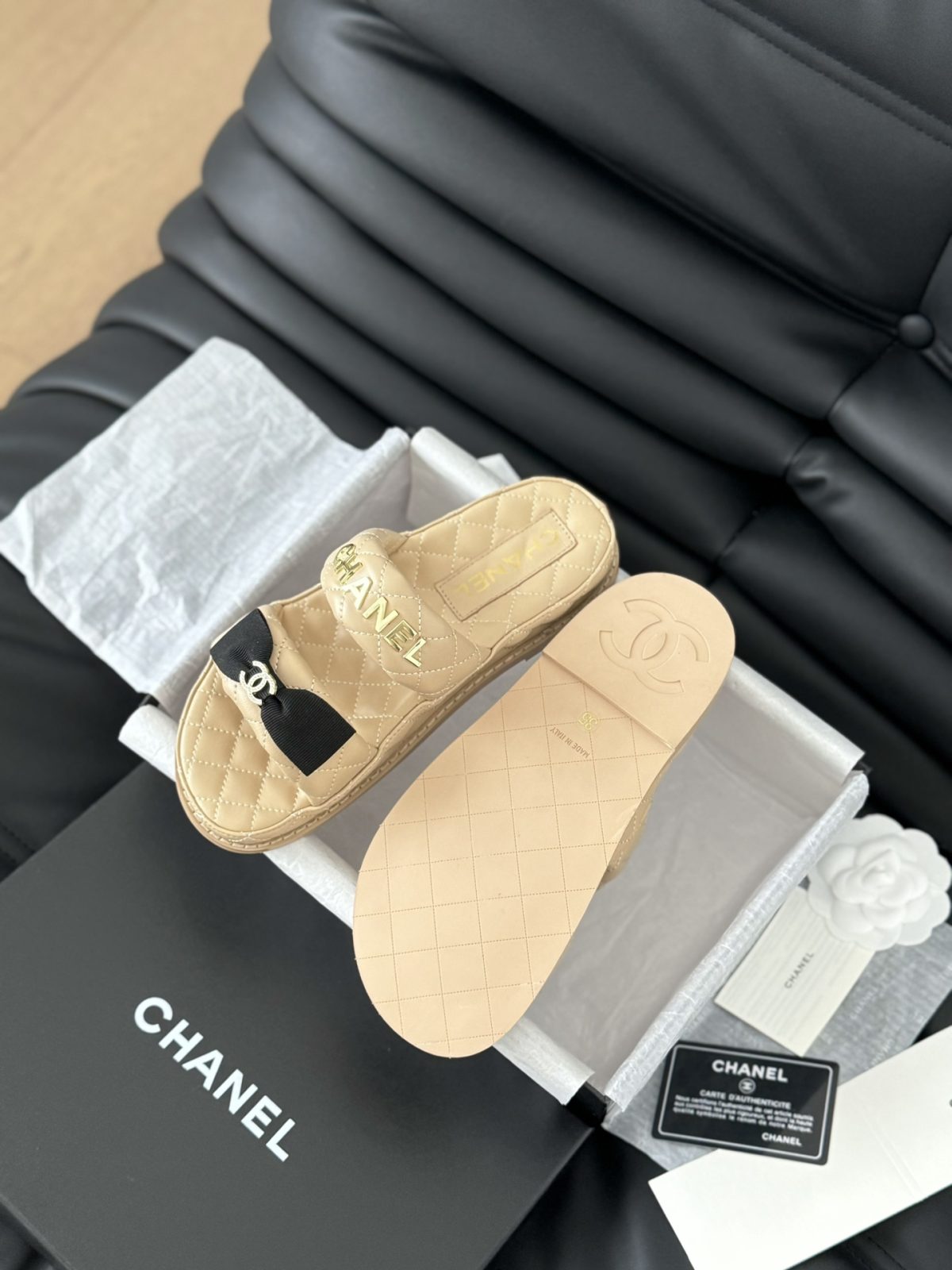 Chanel 2024 New Slippers Size 36-41 - Image 8