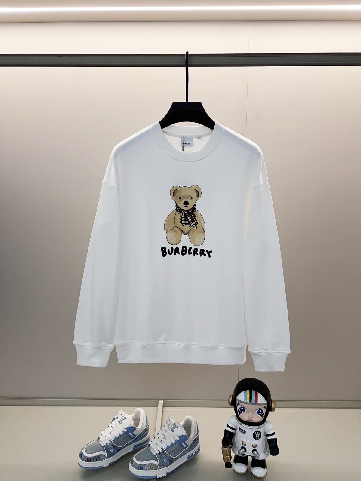 Burberry New Unisex Sweatshirt Size XS-L - Image 1