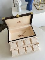 Louis Vuitton Der Garite Watch box Size 34*13*18 - Image 8