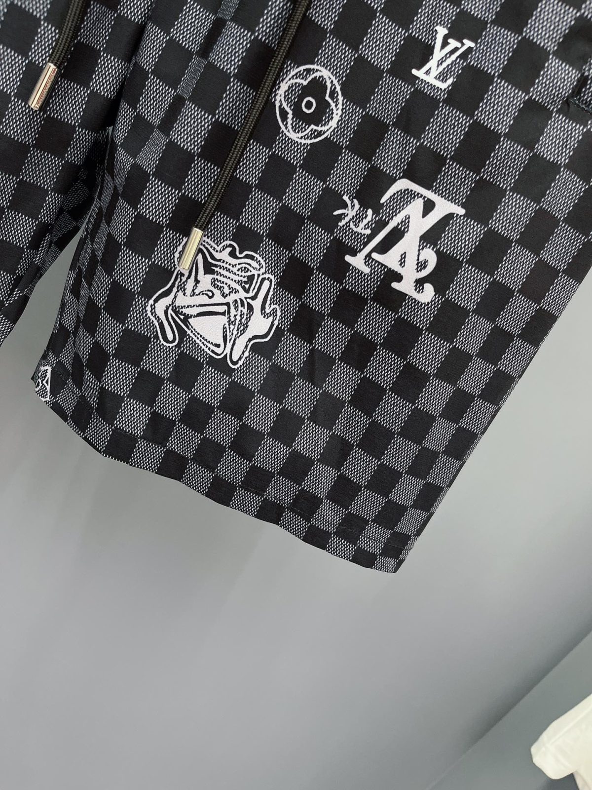 Louis Vuitton Beach Pants Size M-XXXL - Image 6
