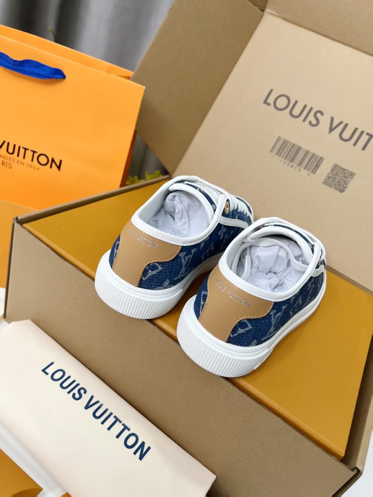 Louis Vuitton LV LAGOON Women Shoes Size 36-41 - Image 8