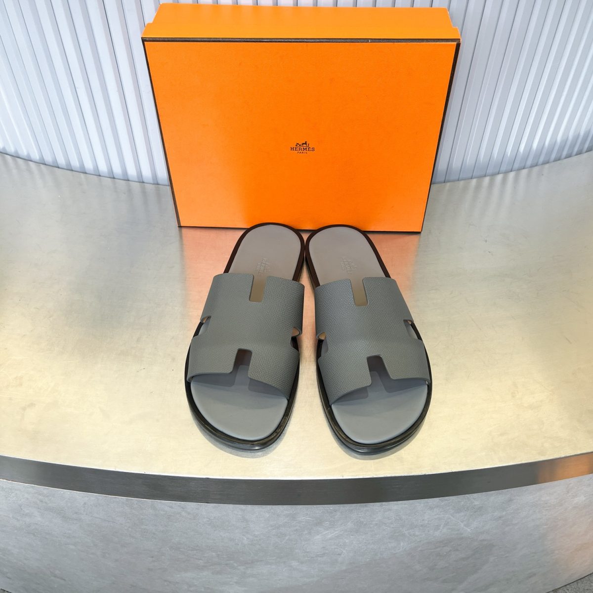 Hermes lzmir Sandals Size 40-45 - Image 2