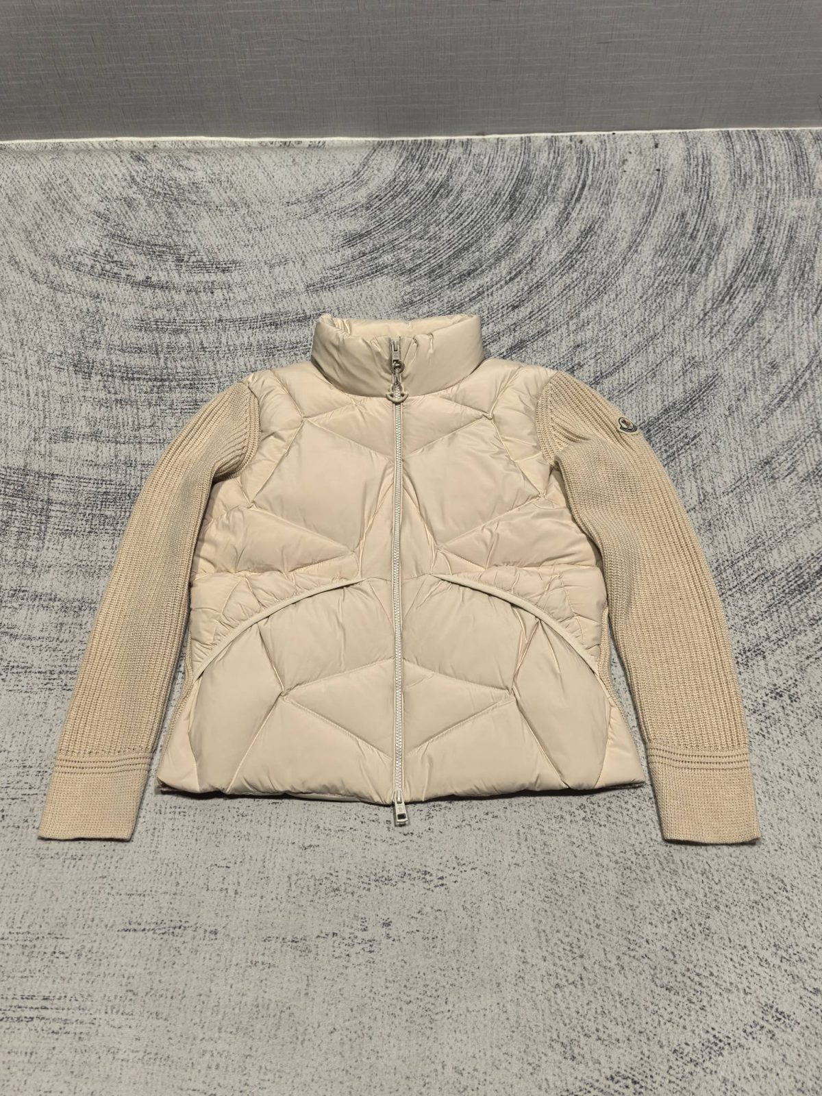 Moncler 25SS Mackage Oceane Down Jacket Size M-XXXL - Image 4