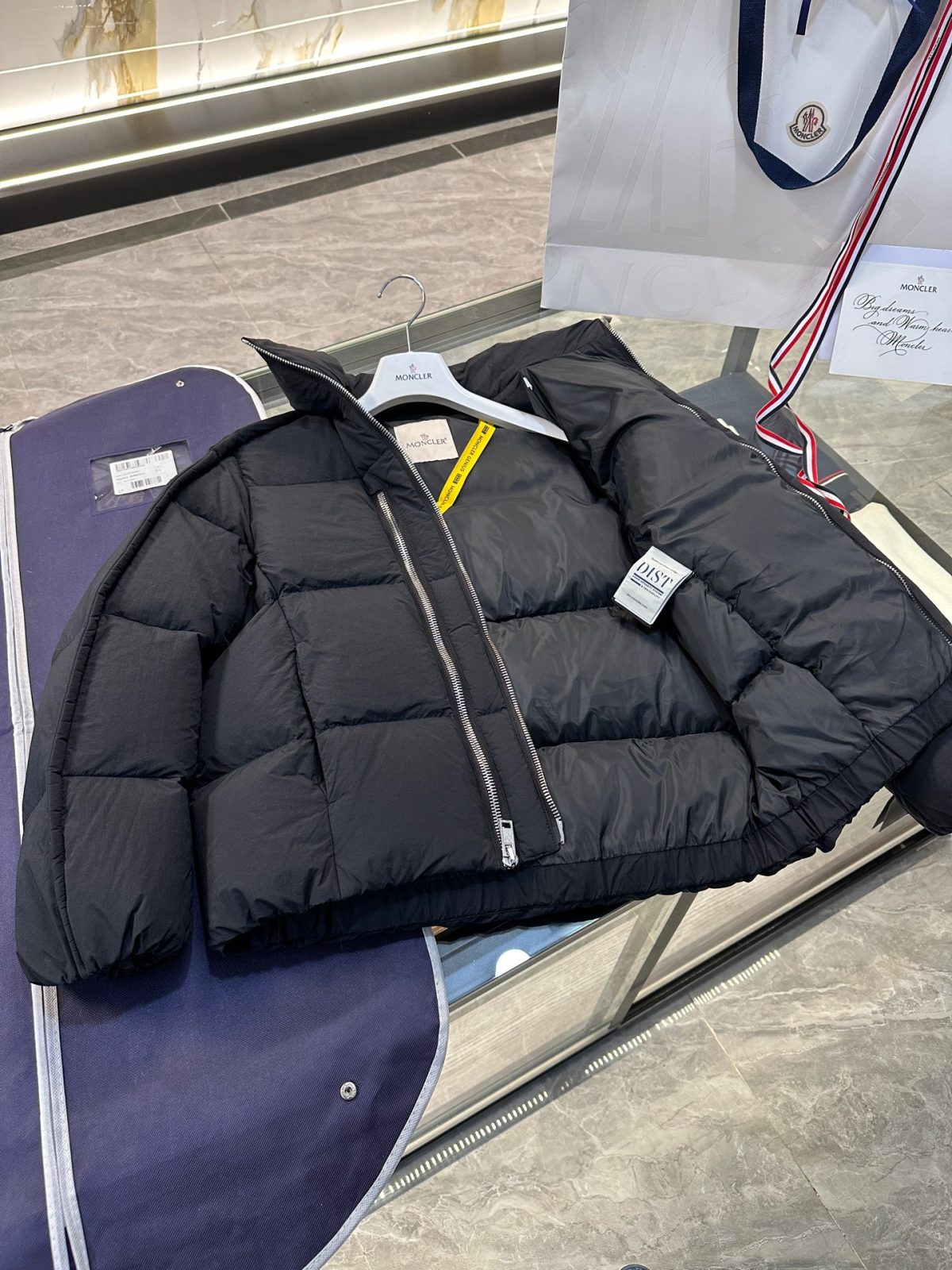 Moncler x Willow Smith YAEL Women Down Jacket Size S-L - Image 9