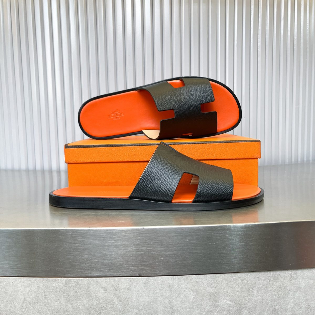 Hermes lzmir Sandals Size 40-45 - Image 3