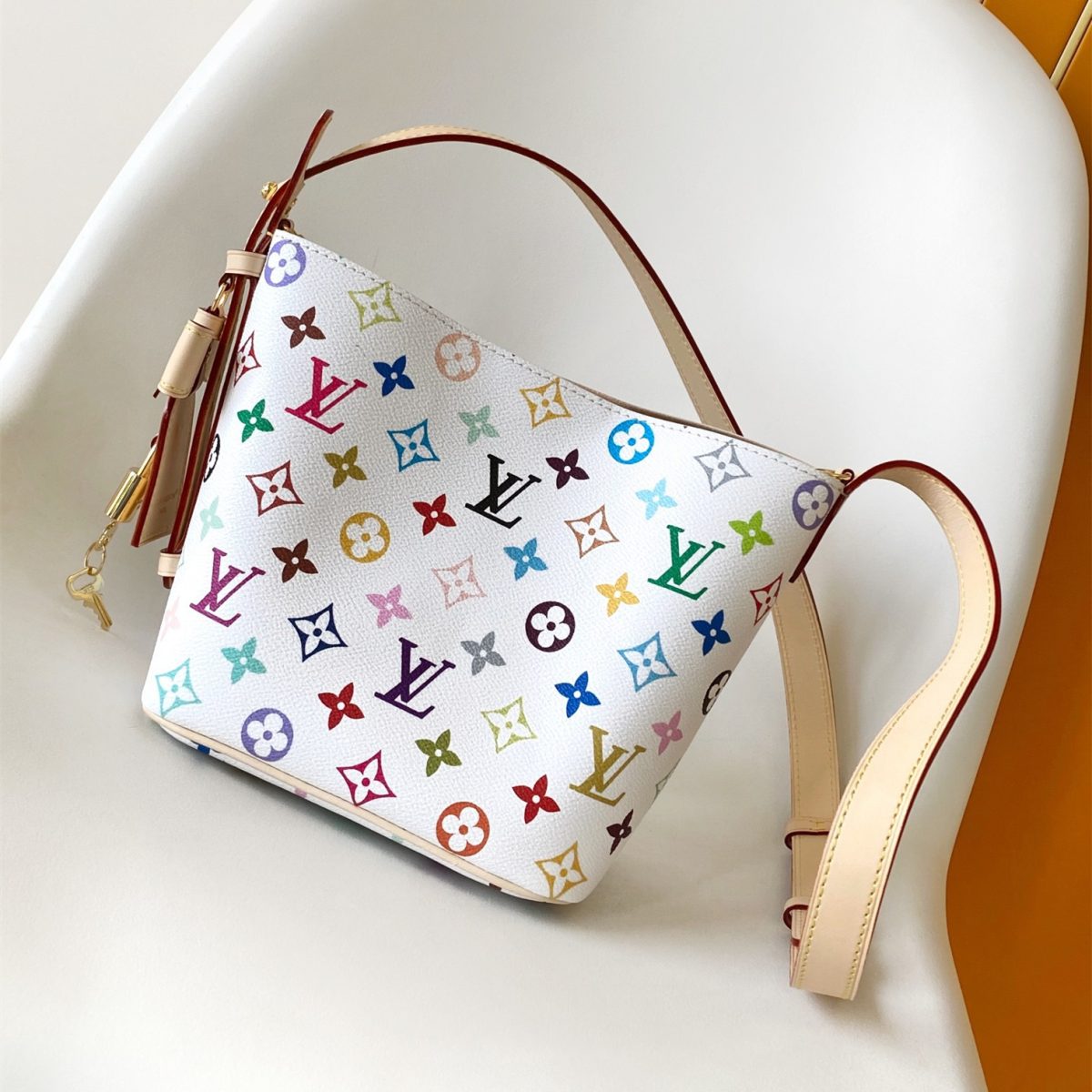 Louis Vuitton M13089 Women Shoulder Bags Size 16*18*12cm - Image 1