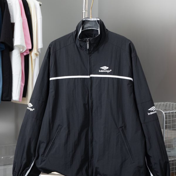 Balenciaga Waterproof jacket Size S-XL