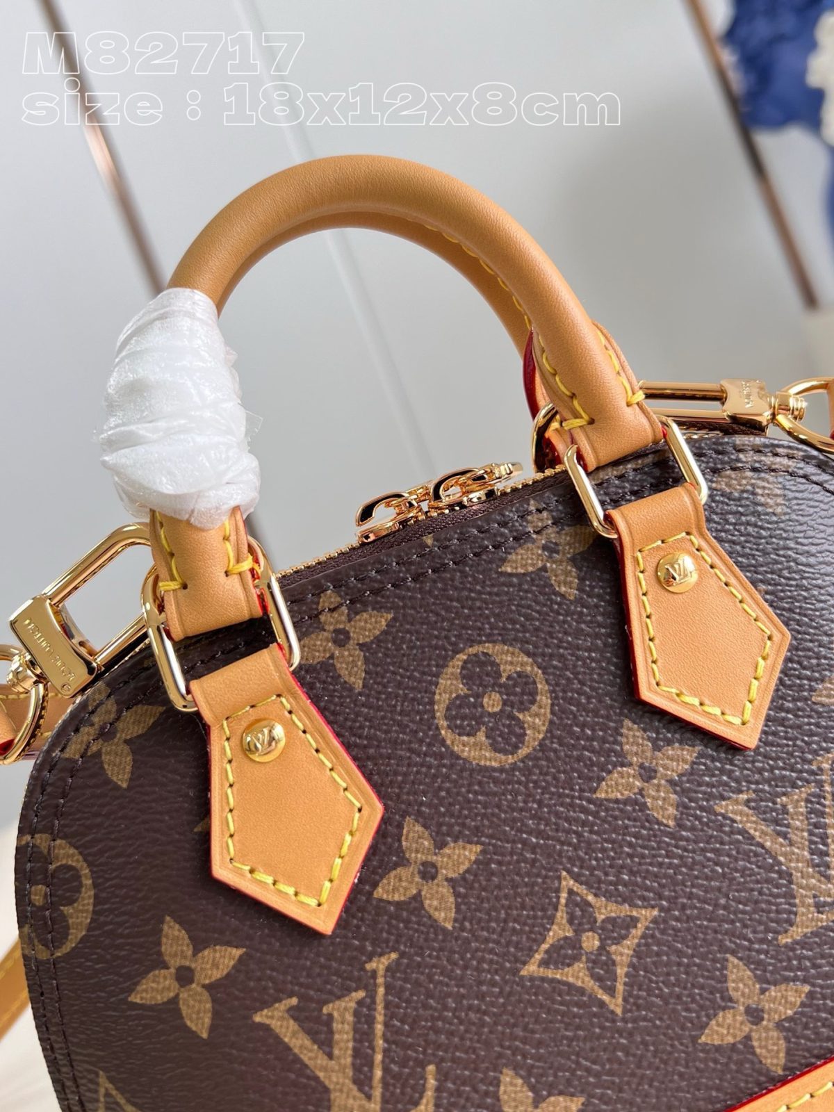Louis Vuitton M53152 Alma Women Bags Size 18*12*8cm - Image 2
