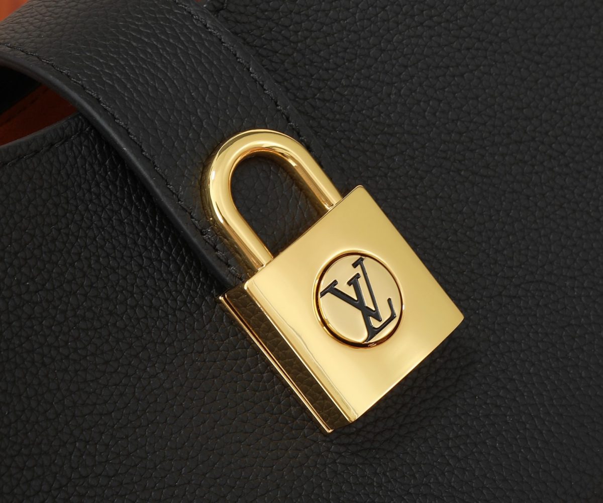 Louis Vuitton M24611 Low Key Shoulder Bag Size 26*18*7cm - Image 5