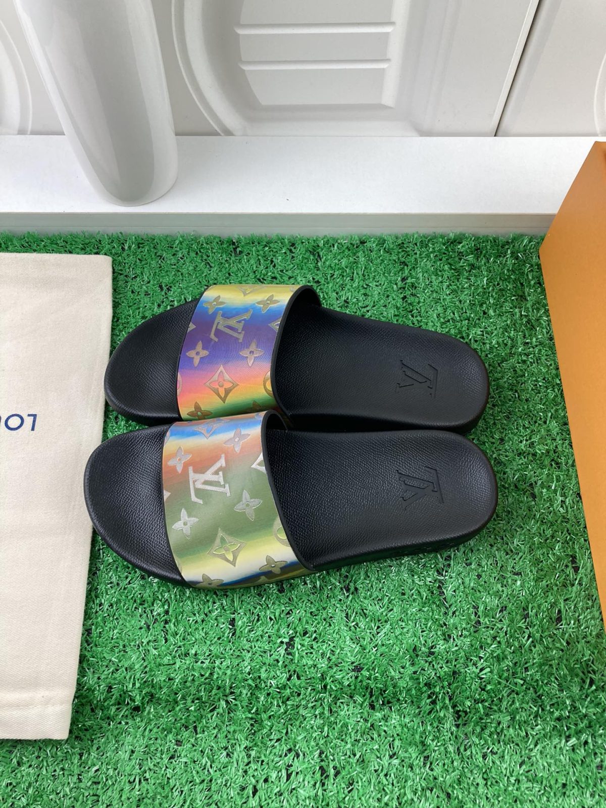 Louis Vuitton 2024ss Candy Series Slippers Size 36-45 - Image 4