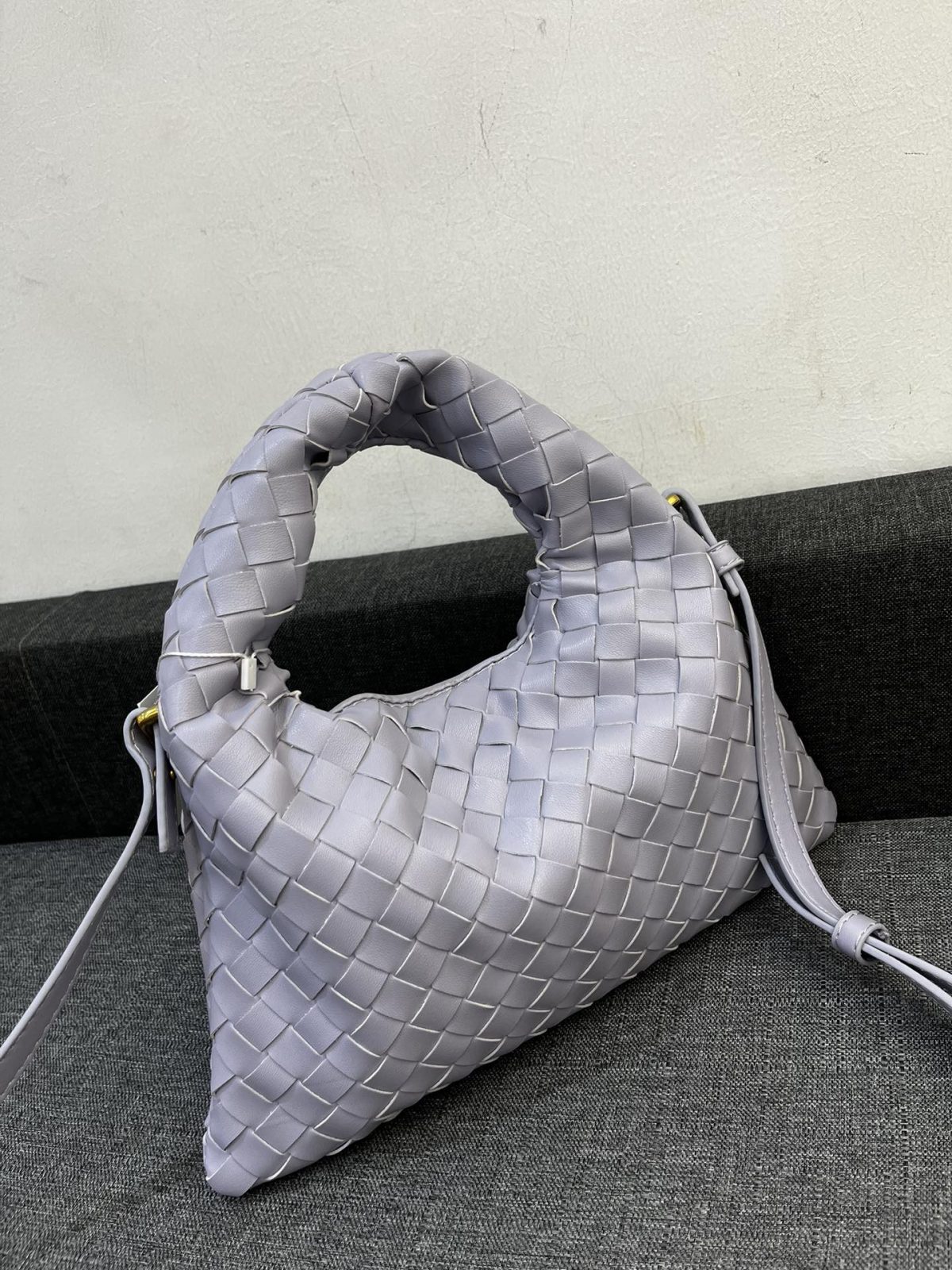 Bottega Veneta HO Shoulder Bags 28*17cm - Image 5