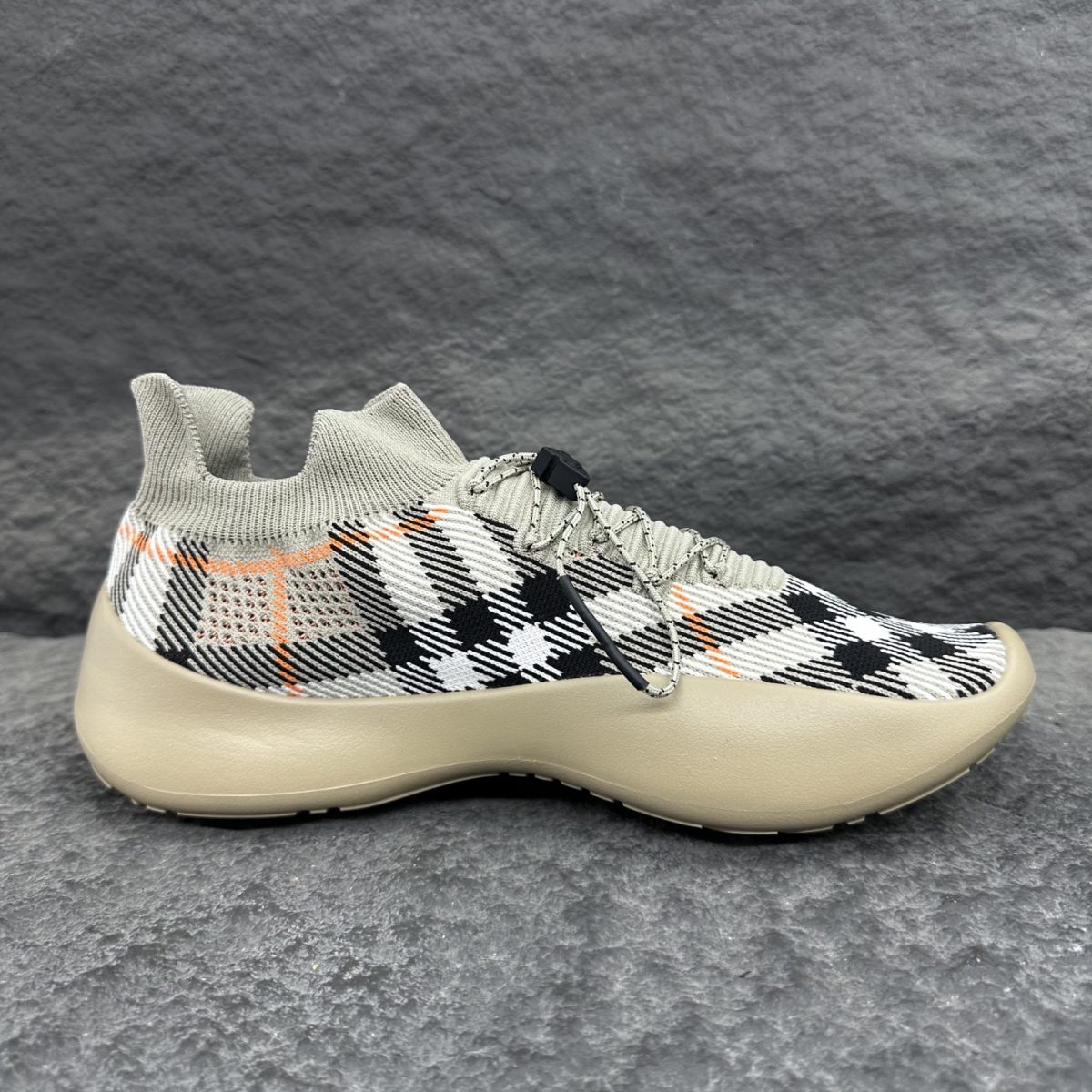 Burberry Neptune Men Sneaker Size 39-46 - Image 9