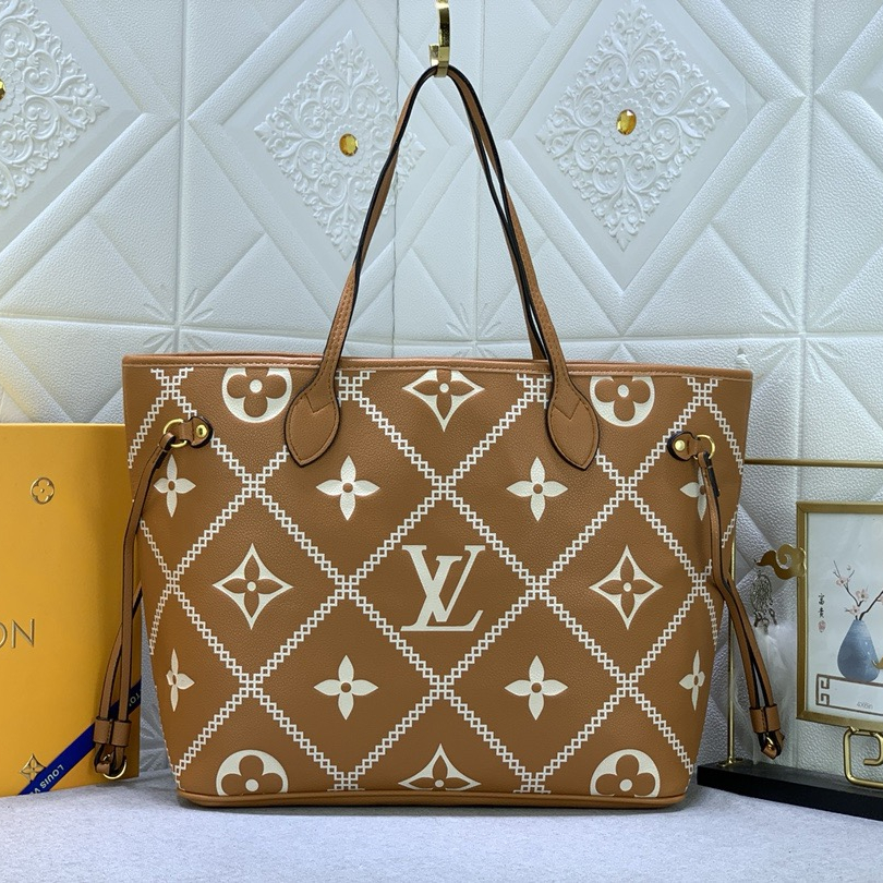ec5927fd12587963.jpg Louis Vuitton Shopping Bags 31*28*14cm - Image 1