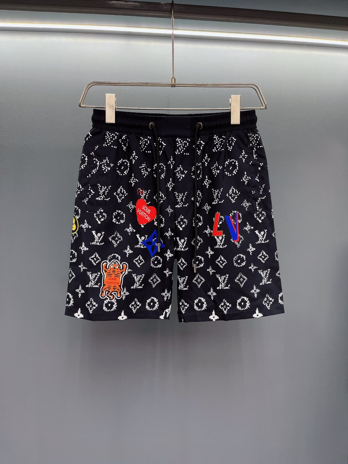 Louis Vuitton Beach Pants Size M-XXXL - Image 1