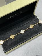 Van Cleef & Arpels Bracelet - Image 7