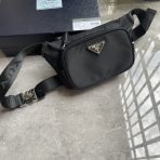 Prada 2VH128 Re-Nylon Men Shoulder Bags Size 19*13*2.5cm - Image 3