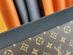Louis Vuitton M62291 Pochette apollo Clutch Bags Size 34*25*2cm - Image 7