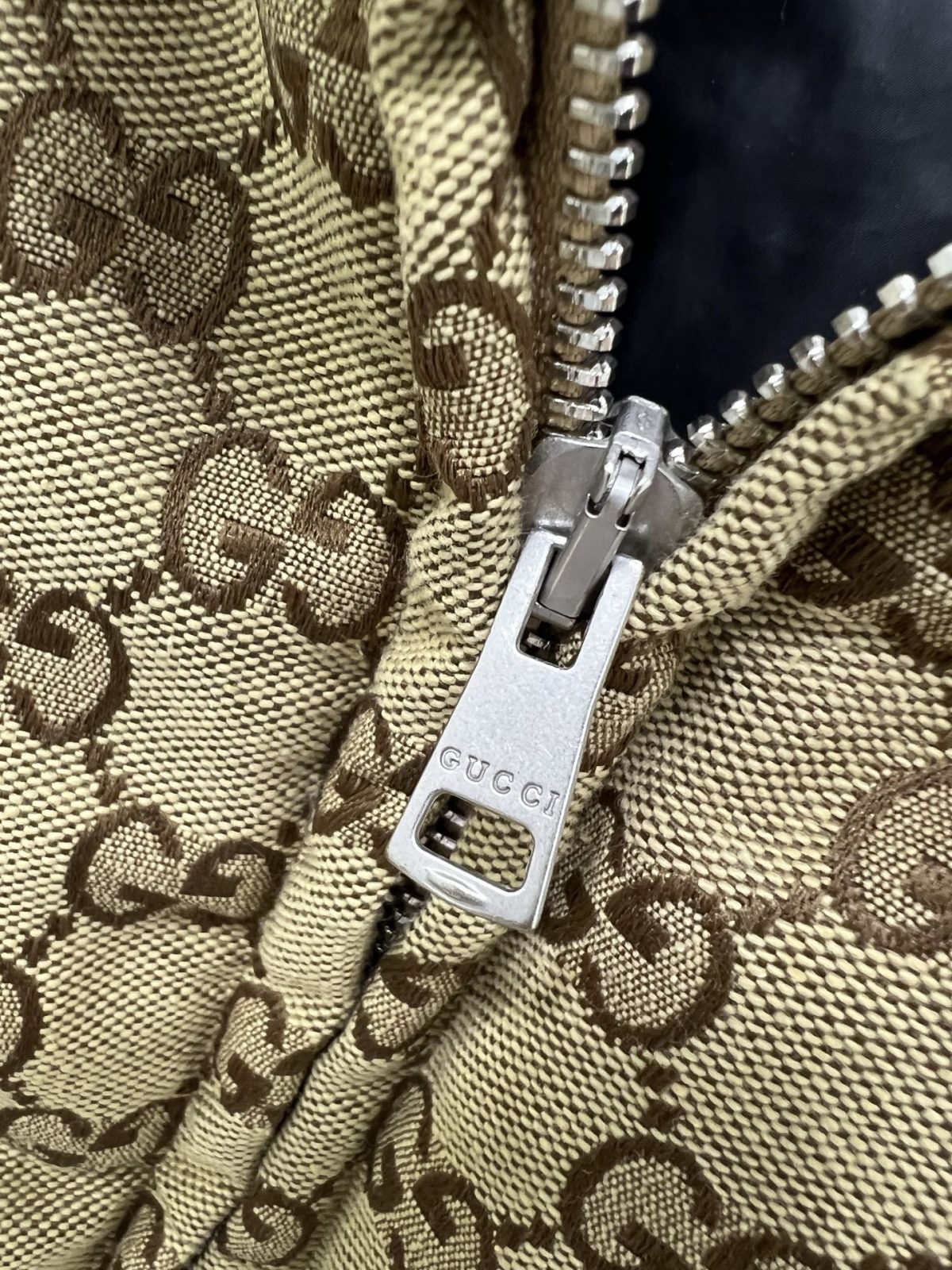 Gucci Women Winter Down Jacket Size S-XL - Image 3