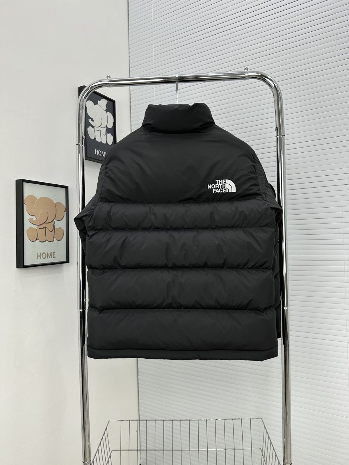 The North Face 1992 Men Women Winter Jacket XS-XXL - Image 3