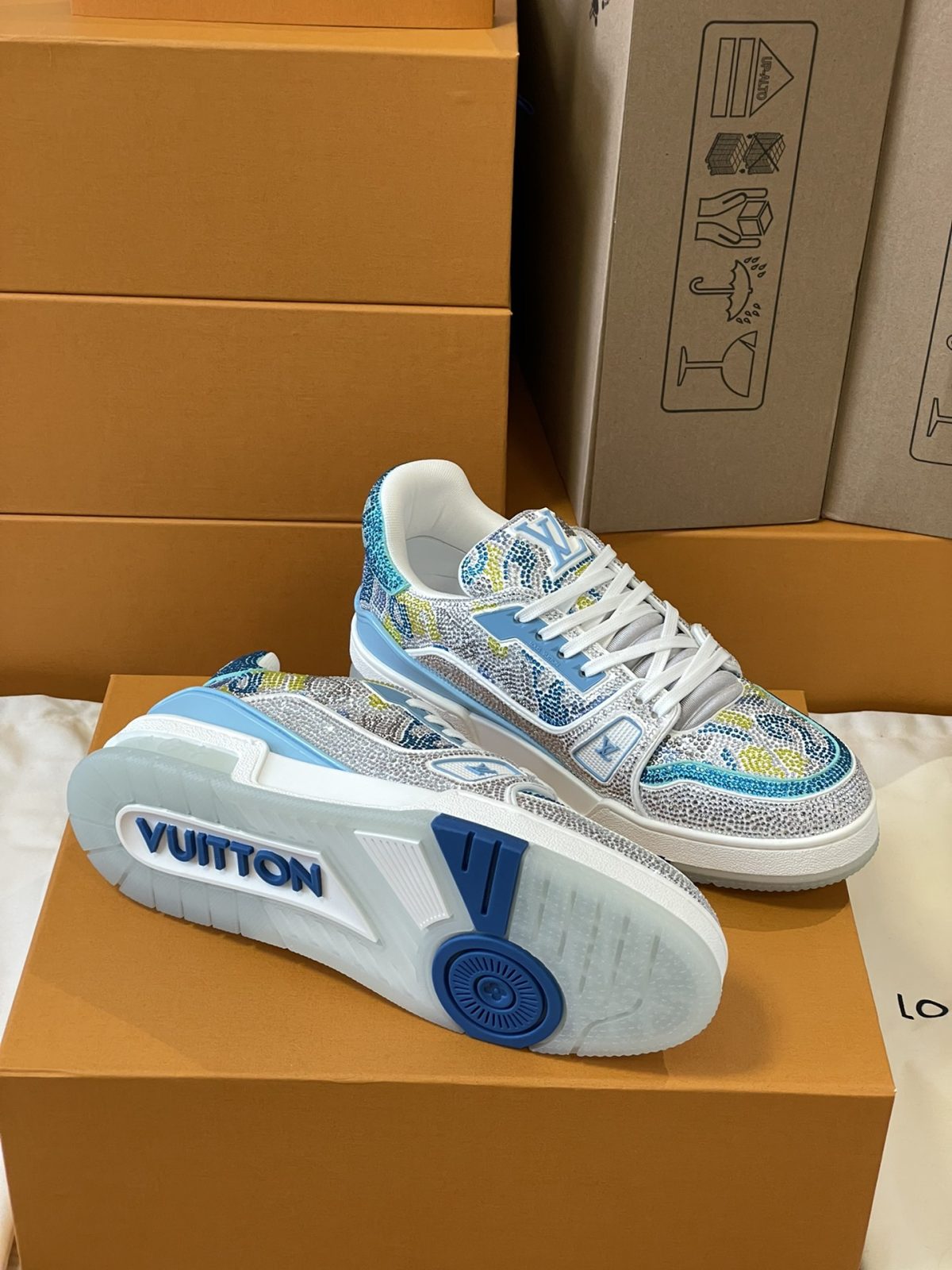 Louis Vuitton LV Trainer Diamond Sneaker Size 36-46 - Image 9
