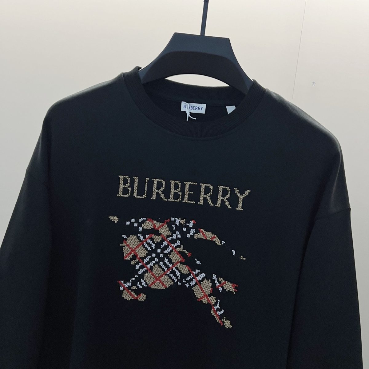 Burberry New Unisex Sweatshirt Size XS-L - Image 4